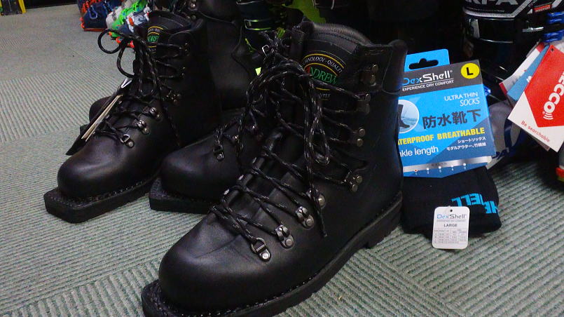 Andrew St Morits Livigno アンドリュー サンモリッツ リビーニョ Andrew St Morits Livigno アンドリュー サンモリッツ リビーニョ
